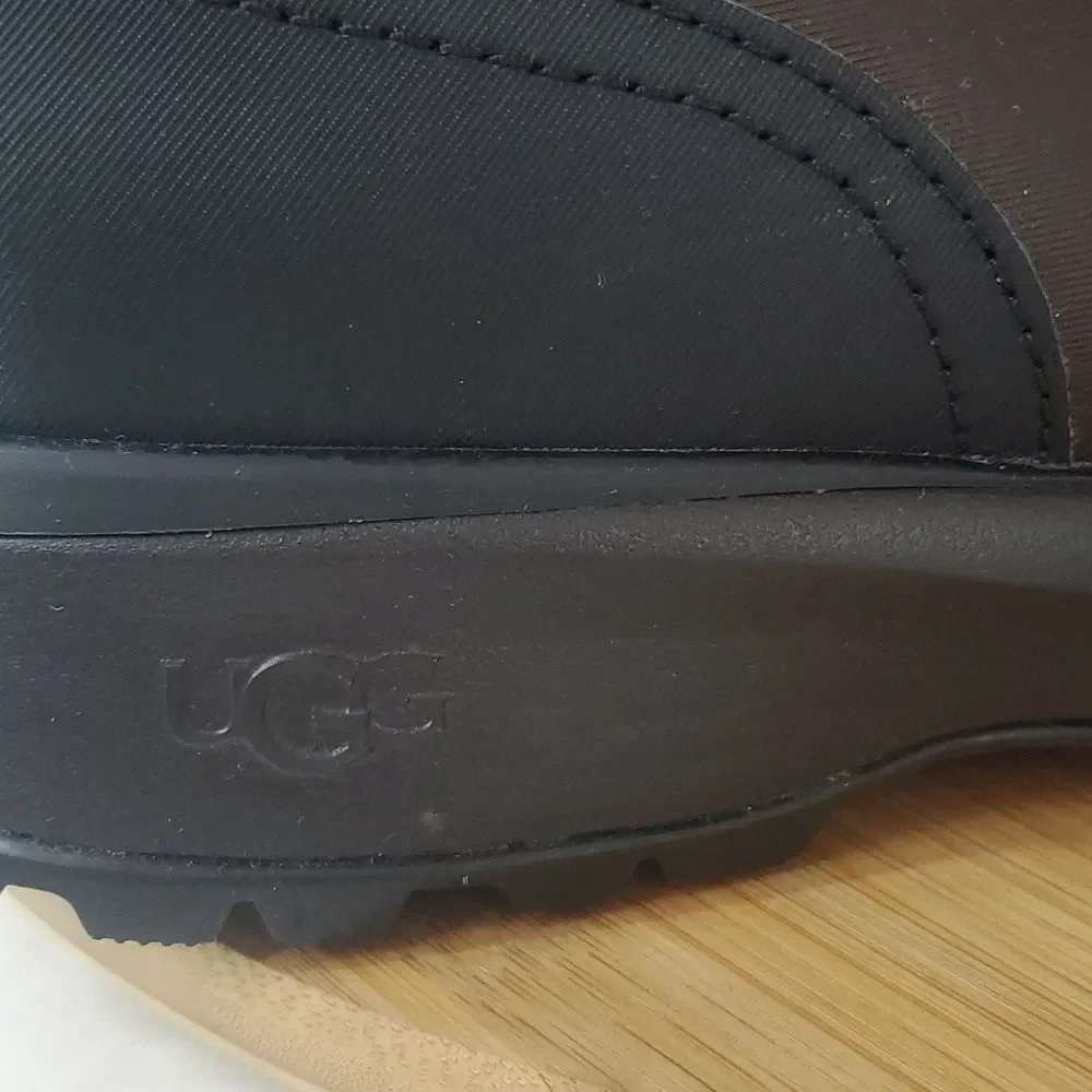 UGG Men's Emmett Waterproof Leather Duck Boot Stout Size 9 NIB